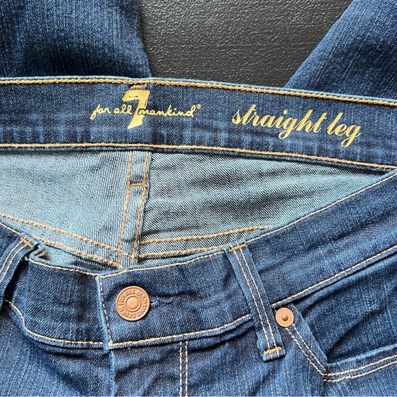 7 For All Mankind Straight Leg Dark Wash Denim Women’s Size 31 - Picture 6 of 9